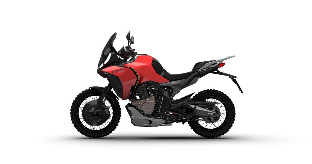 QJ Motor Rino 900 ADV: è lei una delle regine di EICMA 2025
